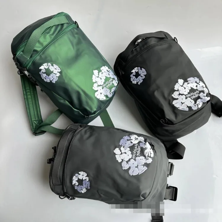 Mochi Mochi Bear Floral Embroidery Crossbody Bag — listing image